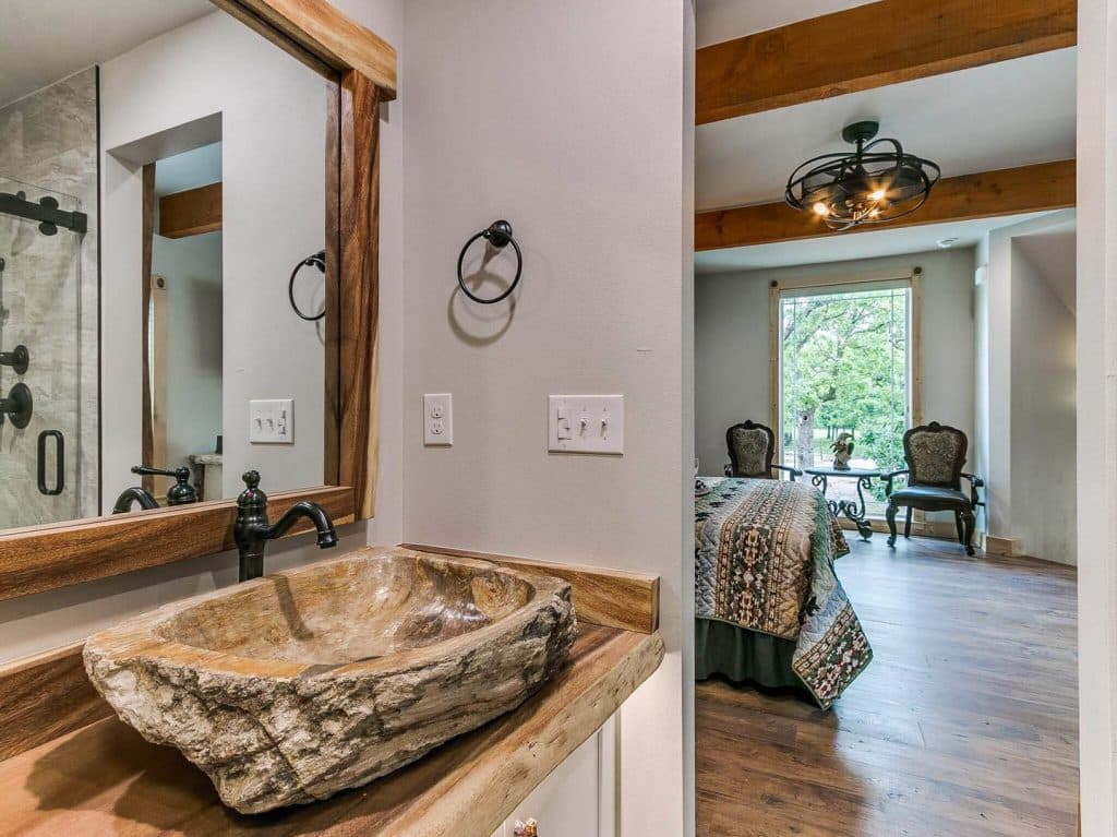 About the Property - Castle of Skiatook